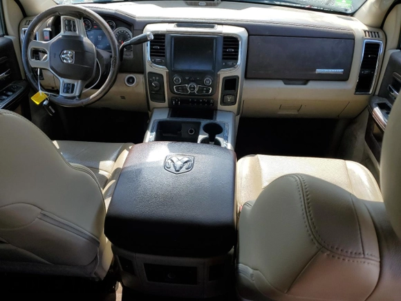 2013 Ram 2500 Laramie with VIN 3C6UR5FL7DG613957, listed as a Copart auction lot 53930035 with 141,953 mi miles and Salvage title. Bid and sale history available at DreamBid. Image 8.
