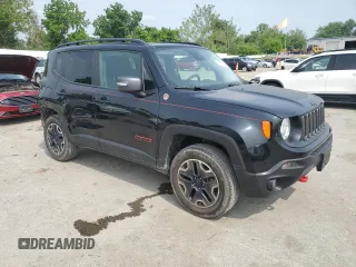 2016 Jeep Renegade Trailhawk with VIN ZACCJBCTXGPC79747, listed as a Copart auction lot 59578285 with 60,718 mi miles and Salvage title. Bid and sale history available at DreamBid. Image 4.