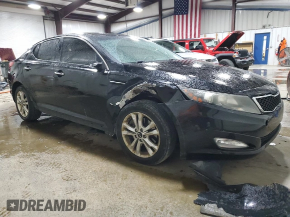 2011 Kia Optima EX with VIN KNAGN4A65B5165071, listed as a Copart auction lot 53204235 with 136,552 mi miles and Salvage Title. Bid and sale history available at carsss.com. Image 4.
