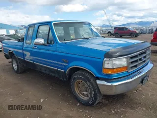 1994 Ford F-150 with VIN 1FTEX15Y0RKB48124, listed as a IAAI auction lot 41995755 with 185,723 mi miles and . Bid and sale history available at DreamBid. Image 1.