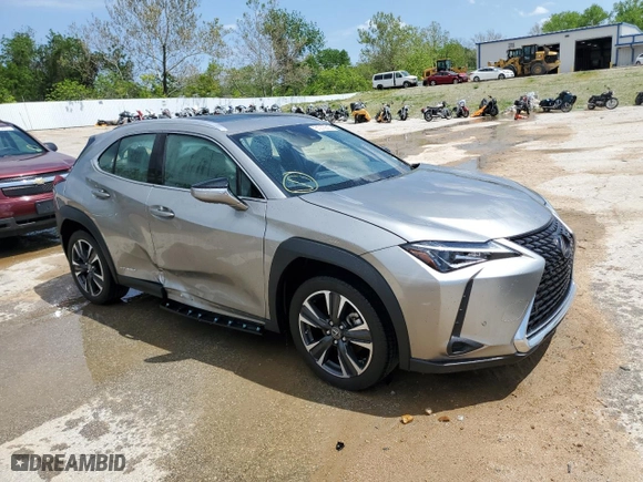 2020 Lexus UX with VIN JTHP9JBH5L2031684, listed as a Copart auction lot 51279303 with 20,411 mi miles. Bid and sale history available at carsss.com. Image 4.