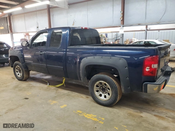 2008 Chevrolet Silverado 1500 LT w/1LT with VIN 2GCEC19C781245054, listed as a Copart auction lot 85359034 with 351,887 mi miles and Clean Title. Bid and sale history available at carsss.com. Image 2.