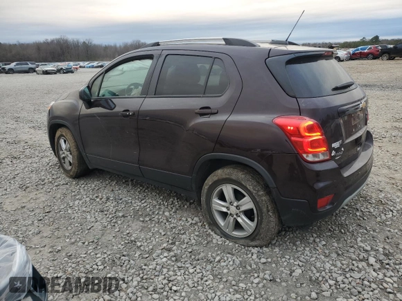 2021 Chevrolet Trax LT with VIN KL7CJLSM1MB370568, listed as a Copart auction lot 44512905 with 59,991 mi miles and Salvage Title. Bid and sale history available at carsss.com. Image 2.