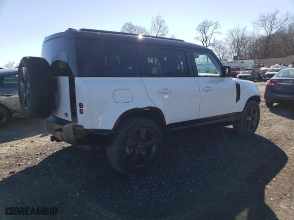 2021 Land Rover Defender X-Dynamic SE with VIN SALE27RU1M2050391, listed as a Copart auction lot 41642504 with 19,346 mi miles. Bid and sale history available at carsss.com. Image 3.