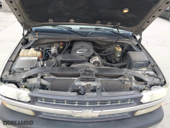 2002 Chevrolet Silverado 1500 LS with VIN 2GCEC19V321217096, listed as a IAAI auction lot 41727809 with 273,315 mi miles. Bid and sale history available at carsss.com. Image 10.