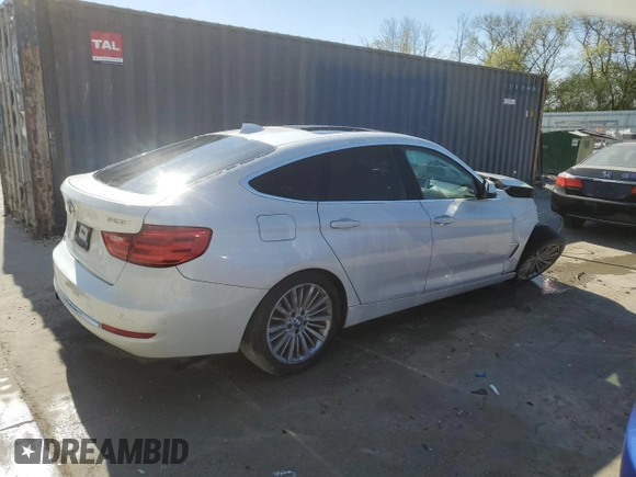2014 BMW 3 Series 328i Gran Turismo xDrive z VIN WBA3X5C53ED558127, wystawiony jako Copart lot #56563085 z przebiegiem Nie podano mil oraz Nie do naprawy • Non repairable. Historia ofert i sprzedaży dostępna na DreamBid. Obrazek 3.