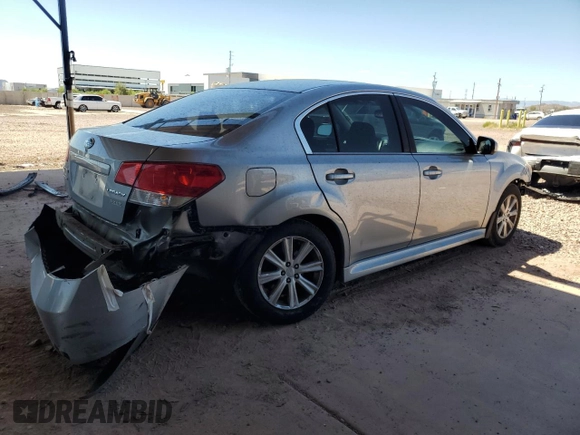 2010 Subaru Legacy Premium All-Weather Anniversary z VIN 4S3BMBG63A3241621, wystawiony jako Copart lot #56674015 z przebiegiem 146 312 mil mil oraz Szkoda całkowita • Salvage title. Historia ofert i sprzedaży dostępna na DreamBid. Obrazek 3.