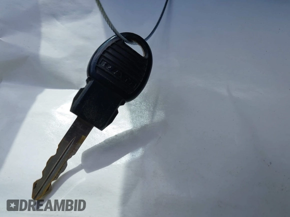 2015 Ram 1500 Tradesman z VIN 3C6JR6AT2FG554433, wystawiony jako IAAI lot #42114470 z przebiegiem Nie podano mil oraz . Historia ofert i sprzedaży dostępna na DreamBid. Obrazek 11.