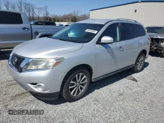 2013 Nissan Pathfinder SV with VIN 5N1AR2MN1DC601042, listed as a Copart auction lot 48748695 with 182,279 mi miles and Salvage Title. Bid and sale history available at carsss.com. Image 1.