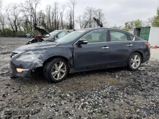 2015 Nissan Altima 2.5 S with VIN 1N4AL3AP1FN402569, listed as a Copart auction lot 51814475 with 177,193 mi miles and Salvage Title. Bid and sale history available at carsss.com. Image 1.