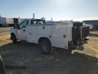 2020 Ford F-350 z VIN 1FDRF3G65LED08821, wystawiony jako Copart lot #72862504 z przebiegiem 205 384 mil mil oraz Czysty tytuł • Clean title. Historia ofert i sprzedaży dostępna na DreamBid. Obrazek 2.