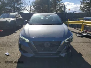2022 Nissan Sentra SR with VIN 3N1AB8DV7NY285265, listed as a Copart auction lot 43955645 with 21,972 mi miles and Salvage Title. Bid and sale history available at carsss.com. Image 5.