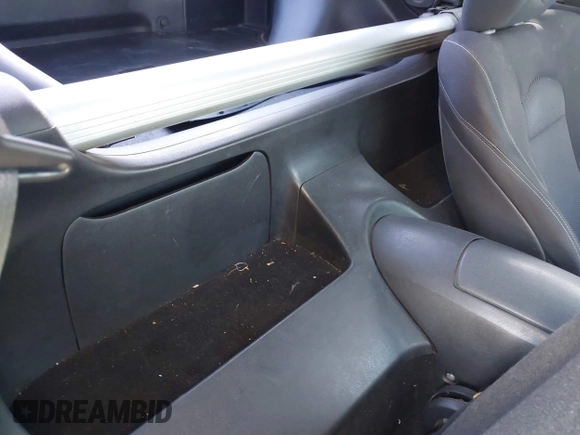 2014 Nissan 370Z Nismo with VIN JN1AZ4EH9EM636340, listed as a IAAI auction lot 42112548 with 143,894 mi miles and . Bid and sale history available at DreamBid. Image 8.