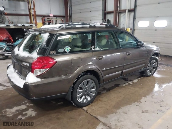 2008 Subaru Outback (Natl) 3.0R LL Bean with VIN 4S4BP86C384319218, listed as a IAAI auction lot 41365146 with 151,770 mi miles. Bid and sale history available at carsss.com. Image 4.