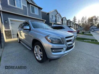 2015 Mercedes-Benz GL-Class GL 350 BlueTEC with VIN 4JGDF2EE6FA496002, listed as a Copart auction lot 52011744 with 136,993 mi miles. Bid and sale history available at carsss.com. Image 1.