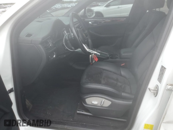 2019 Porsche Macan with VIN WP1AA2A54KLB04594, listed as a Copart auction lot 57502195 with 43,681 mi miles and Salvage title. Bid and sale history available at DreamBid. Image 7.