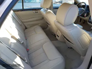 2009 Cadillac DTS w/1SA with VIN 1G6KD57Y69U110856, listed as a IAAI auction lot 41369392 with 89,282 mi miles. Bid and sale history available at carsss.com. Image 8.