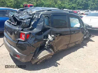 2023 Jeep Renegade Latitude z VIN ZACNJDB13PPP69738, wystawiony jako IAAI lot #42293470 z przebiegiem Nie podano mil oraz . Historia ofert i sprzedaży dostępna na DreamBid. Obrazek 4.