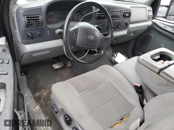 2005 Ford F-350 XL with VIN 1FTWX31P75EB90280, listed as a Copart auction lot 44736335 with Not provided miles and Clean title. Bid and sale history available at DreamBid. Image 8.