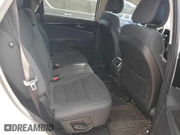 2016 Kia Sorento LX with VIN 5XYPG4A3XGG051455, listed as a Copart auction lot 85659544 with 167,818 mi miles and Salvage Title. Bid and sale history available at carsss.com. Image 11.
