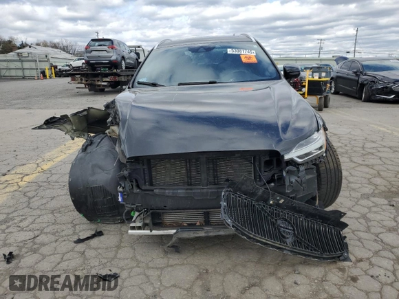2019 Volvo XC60 Momentum with VIN LYV102RK9KB197180, listed as a Copart auction lot 53081745 with 59,505 mi miles and Salvage title. Bid and sale history available at DreamBid. Image 5.