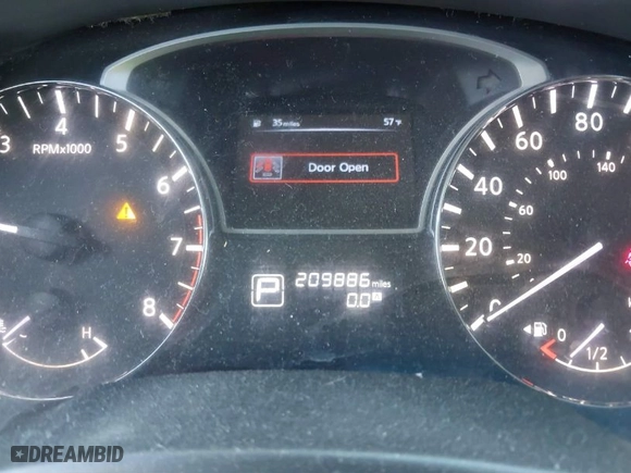 2014 Nissan Pathfinder SV with VIN 5N1AR2MN7EC703558, listed as a IAAI auction lot 41715058 with 209,886 mi miles. Bid and sale history available at carsss.com. Image 7.