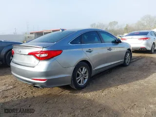 2017 Hyundai Sonata SE with VIN 5NPE24AF8HH491118, listed as a IAAI auction lot 41608850 with 165,249 mi miles. Bid and sale history available at carsss.com. Image 4.