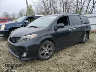 2017 Toyota Sienna SE with VIN 5TDXZ3DC9HS824064, listed as a Copart auction lot 51328695 with Not Provided miles and Salvage Title. Bid and sale history available at DreamBid. Image 1.