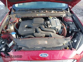 2015 Ford Fusion SE Hybrid with VIN 3FA6P0LUXFR282022, listed as a IAAI auction lot 41652820 with 210,865 mi miles. Bid and sale history available at carsss.com. Image 10.