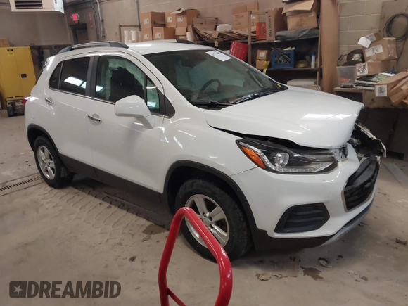 2017 Chevrolet Trax LT with VIN KL7CJPSB5HB191610, listed as a IAAI auction lot 41777447 with 97,392 mi miles. Bid and sale history available at carsss.com. Image 1.
