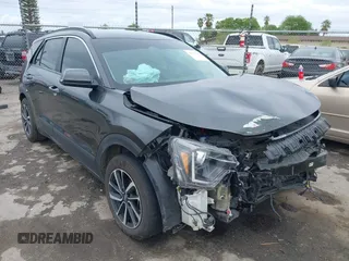 2023 Kia Niro EX with VIN KNDCR3LE2P5050276, listed as a IAAI auction lot 41922234 with 115,609 mi miles. Bid and sale history available at carsss.com. Image 1.