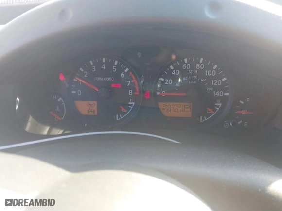 2005 Nissan Xterra S with VIN 5N1AN08W25C640551, listed as a IAAI auction lot 41243383 with 166,948 mi miles. Bid and sale history available at carsss.com. Image 7.