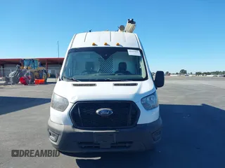 2021 Ford Transit Cargo with VIN 1FTBF4X82MKA74167, listed as a IAAI auction lot 40415831 with 63,943 mi miles and . Bid and sale history available at DreamBid. Image 13.