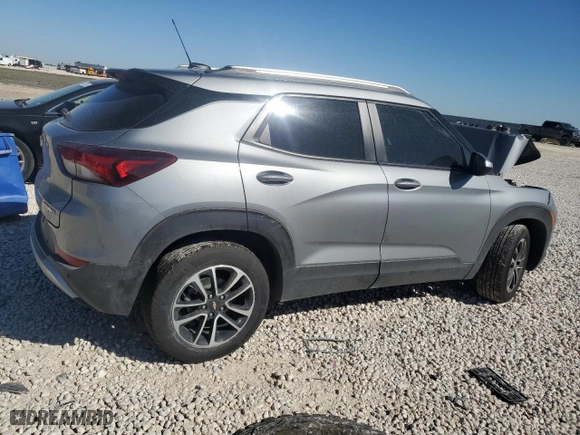 2025 Chevrolet TrailBlazer LT with VIN KL79MPSPXSB025233, listed as a Copart auction lot 48074275 with 0 mi miles and Salvage Title. Bid and sale history available at carsss.com. Image 3.