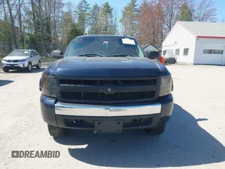 2007 Chevrolet Silverado 1500 1LT with VIN 1GCEK19C87Z550457, listed as a IAAI auction lot 42167510 with 191,185 mi miles and . Bid and sale history available at DreamBid. Image 12.