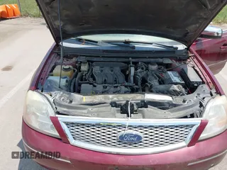 2005 Ford Five Hundred Limited with VIN 1FAHP28125G171098, listed as a IAAI auction lot 42646989 with Not provided miles and . Bid and sale history available at DreamBid. Image 10.