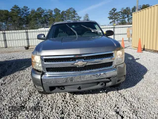 2007 Chevrolet Silverado 1500 LT w/1LT with VIN 2GCEC19J771620258, listed as a Copart auction lot 42622805 with 275,948 mi miles and Salvage Title. Bid and sale history available at carsss.com. Image 5.