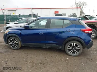 2020 Nissan Kicks SV with VIN 3N1CP5CV9LL520849, listed as a IAAI auction lot 41561346 with 89,018 mi miles. Bid and sale history available at carsss.com. Image 14.