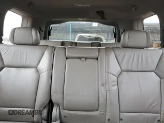 2011 Honda Pilot EX-L z VIN 5FNYF4H5XBB049932, wystawiony jako Copart lot #59227445 z przebiegiem 217 840 mil mil oraz Czysty tytuł • Clean title. Historia ofert i sprzedaży dostępna na DreamBid. Obrazek 10.