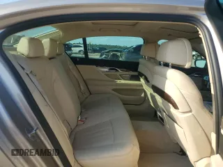 2021 BMW 7 Series 740i with VIN WBA7T2C02MCF77517, listed as a Copart auction lot 50565205 with 29,848 mi miles and Salvage title. Bid and sale history available at DreamBid. Image 10.