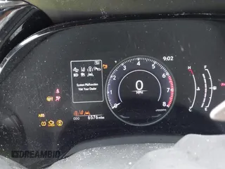2024 Lexus RX 350 z VIN 2T2BAMCA0RC082117, wystawiony jako IAAI lot #42008294 z przebiegiem 6 576 mil mil oraz . Historia ofert i sprzedaży dostępna na DreamBid. Obrazek 7.