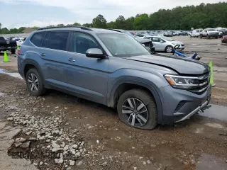 2021 Volkswagen Atlas SE with VIN 1V2LP2CA2MC535889, listed as a Copart auction lot 54493305 with 95,530 mi miles and Salvage title. Bid and sale history available at DreamBid. Image 4.