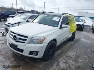 2012 Mercedes-Benz GLK-Class GLK 350 with VIN WDCGG8HB4CF840390, listed as a IAAI auction lot 41697866 with 183,163 mi miles. Bid and sale history available at carsss.com. Image 20.