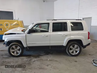 2015 Jeep Patriot High Altitude with VIN 1C4NJRFB6FD333031, listed as a IAAI auction lot 41820997 with 134,847 mi miles and . Bid and sale history available at carsss.com. Image 15.