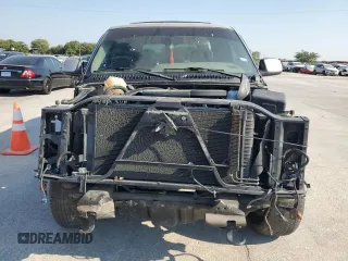 2004 GMC Yukon SLE z VIN 1GKEC13V64R277493, wystawiony jako Copart lot #68819754 z przebiegiem 125 731 mil mil oraz Szkoda całkowita • Salvage title. Historia ofert i sprzedaży dostępna na DreamBid. Obrazek 5.