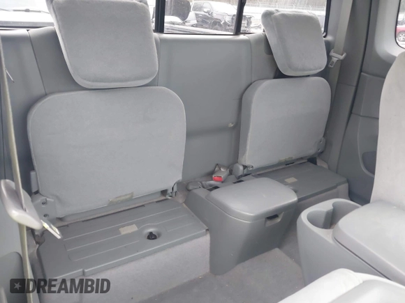 2011 Toyota Tacoma with VIN 5TFUU4EN1BX017921, listed as a IAAI auction lot 41500421 with 75,252 mi miles. Bid and sale history available at carsss.com. Image 8.