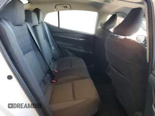 2025 Toyota Camry LE with VIN 4T1DAACK4SU048772, listed as a Copart auction lot 53307215 with 10,997 mi miles and Clean Title. Bid and sale history available at DreamBid. Image 10.