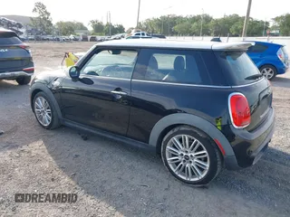 2016 MINI Hardtop S with VIN WMWXP7C53G2A42932, listed as a IAAI auction lot 42461469 with 76,038 mi miles and . Bid and sale history available at DreamBid. Image 3.