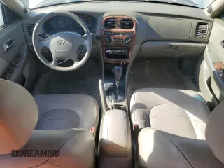 2000 Hyundai Sonata GLS with VIN KMHWF35V5YA300102, listed as a Copart auction lot 88304485 with 176,176 mi miles and Clean Title. Bid and sale history available at carsss.com. Image 8.