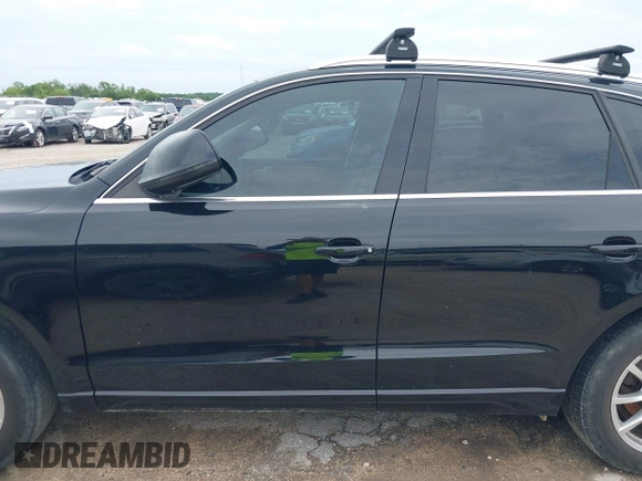2011 Audi Q5 Premium Plus z VIN WA1LFAFP2BA088692, wystawiony jako IAAI lot #42433808 z przebiegiem 152 146 mil mil oraz . Historia ofert i sprzedaży dostępna na DreamBid. Obrazek 15.